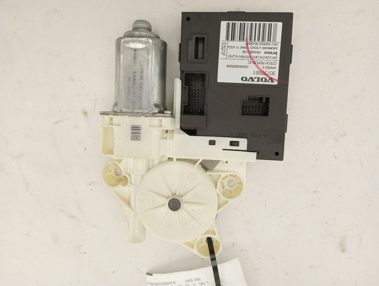 Volvo V50 Front Right Door Window Motor