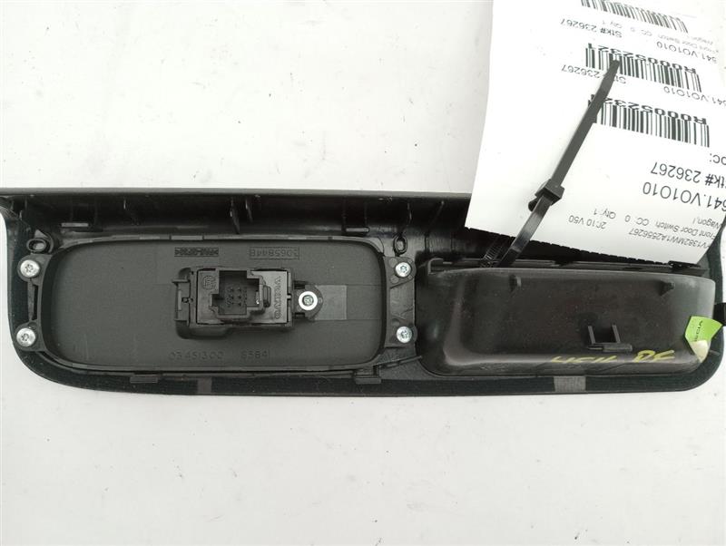 Volvo V50 Front Right Door Window Switch