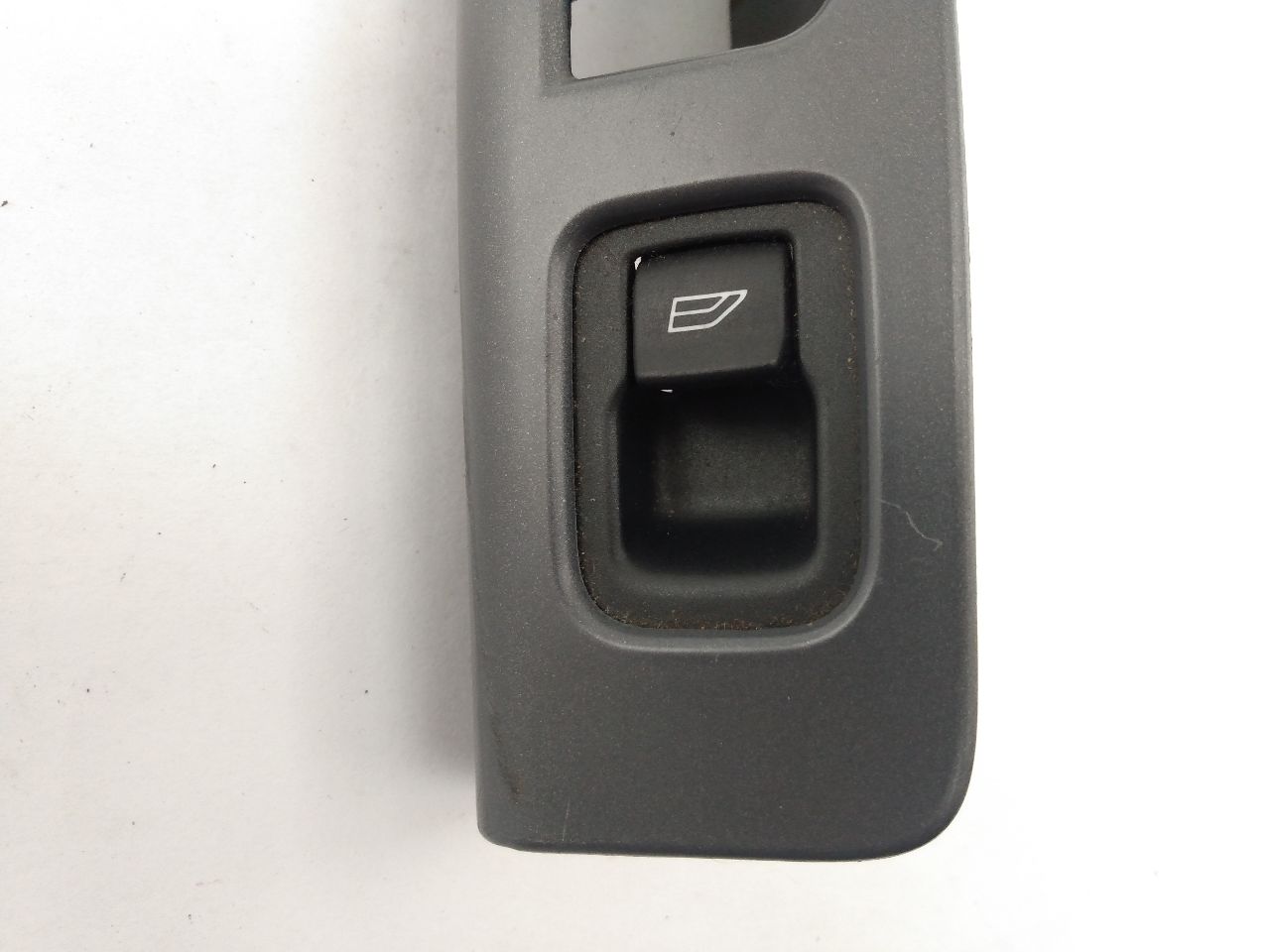 Volvo V50 Rear Left Door Window Switch - 0