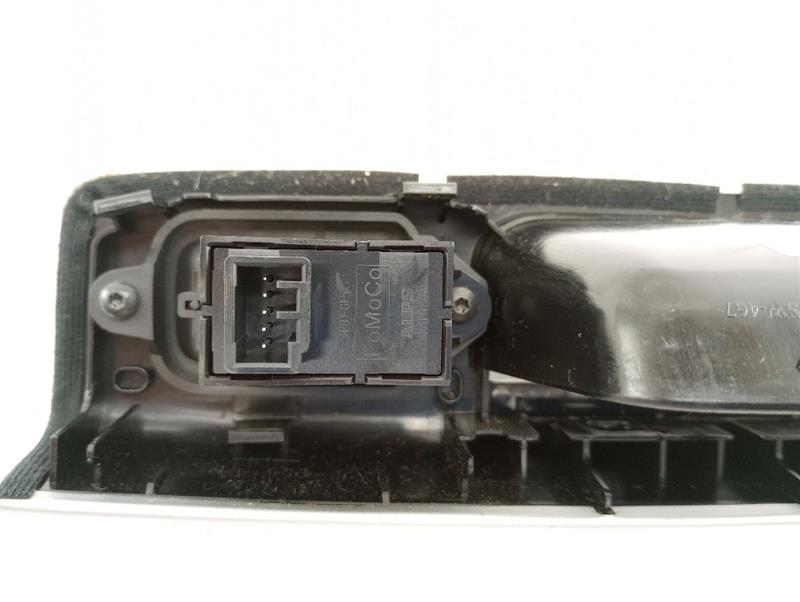 Volvo V50 Rear Left Door Window Switch