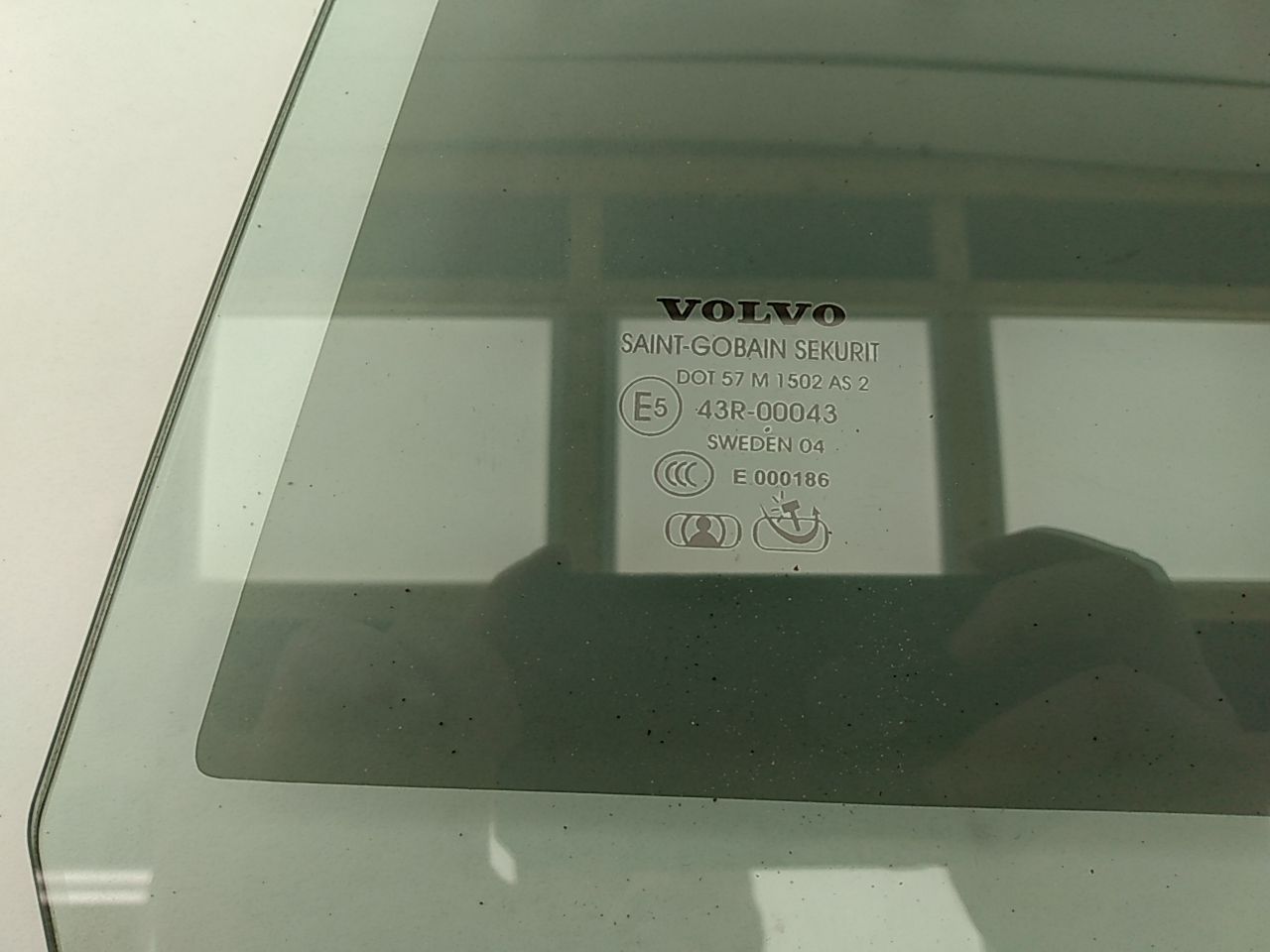 Volvo V50 Rear Left Door Glass