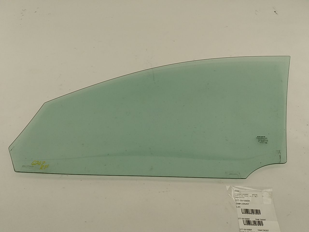 Volvo V50 Front Right Door Glass