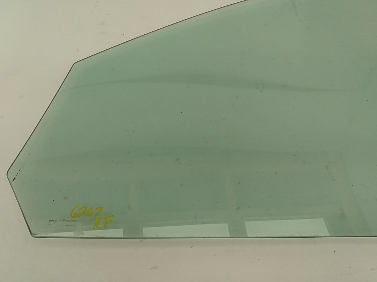 Volvo V50 Front Right Door Glass