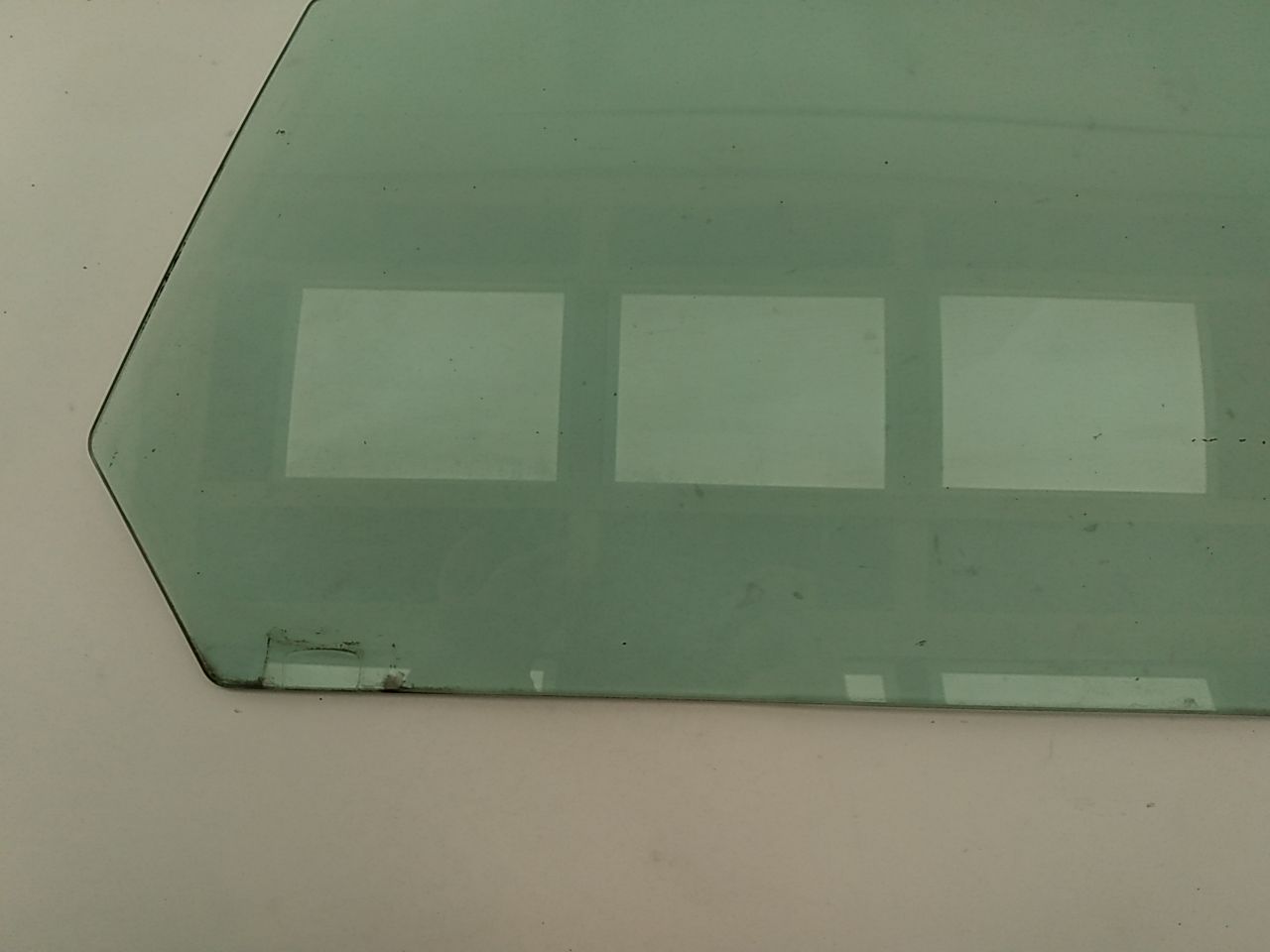 Volvo V50 Front Left Door Glass - 0