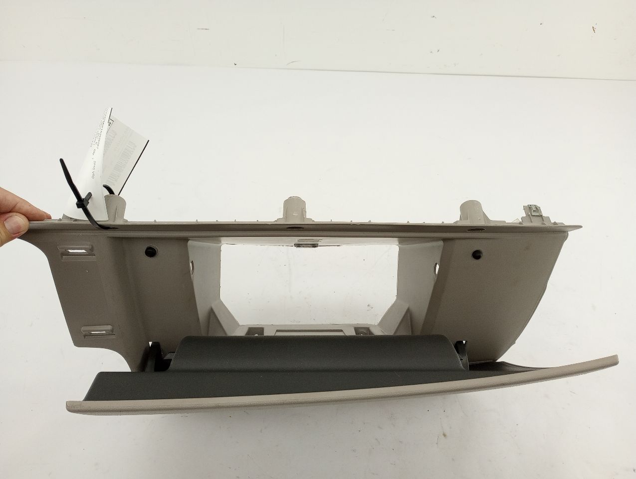 Volvo V50 Glove Box