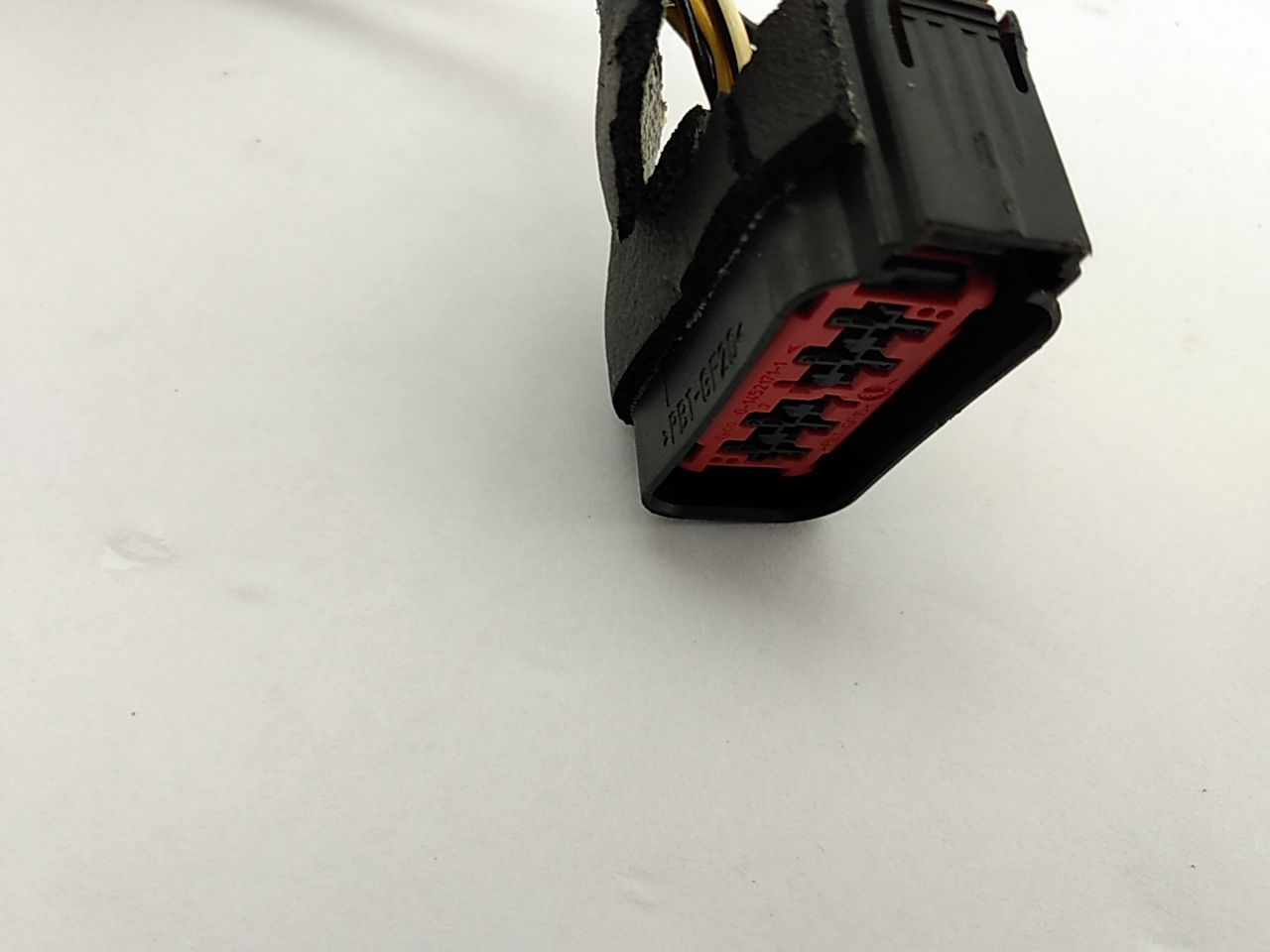 Volvo V50 Front Left Door Wiring Harness | Playground PAR