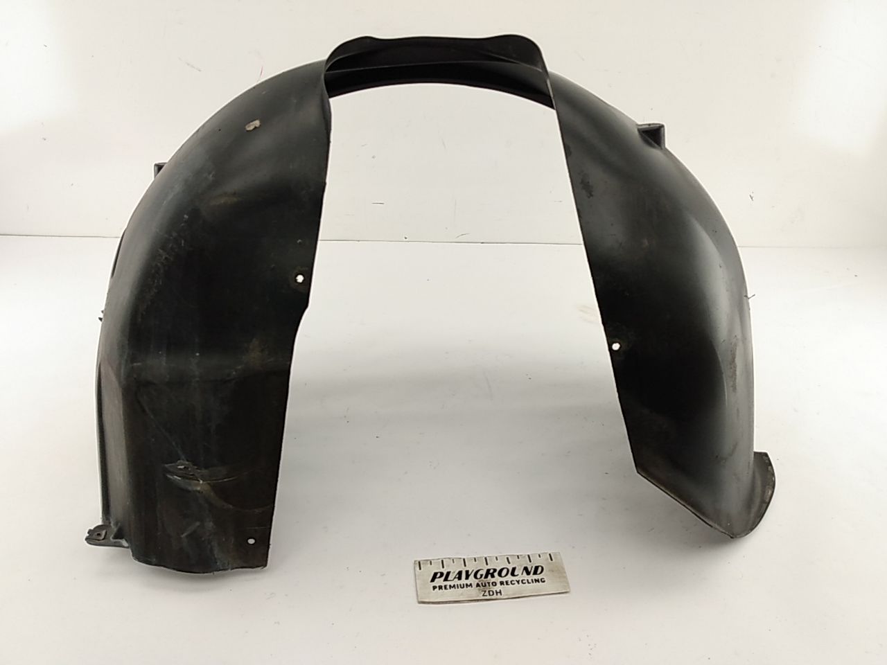 Volvo V50 Front Right Fender Liner