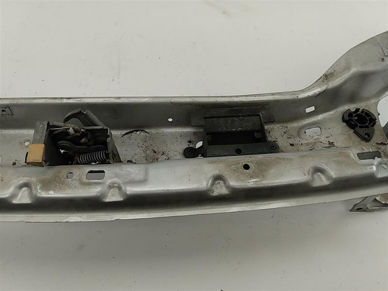 Volvo V50 Front Upper Radiator Support