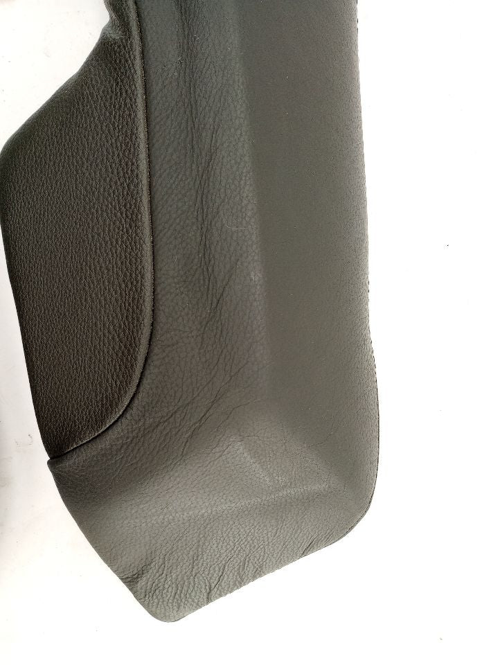 Volvo V50 Pair Of Rear Seat Side Pads