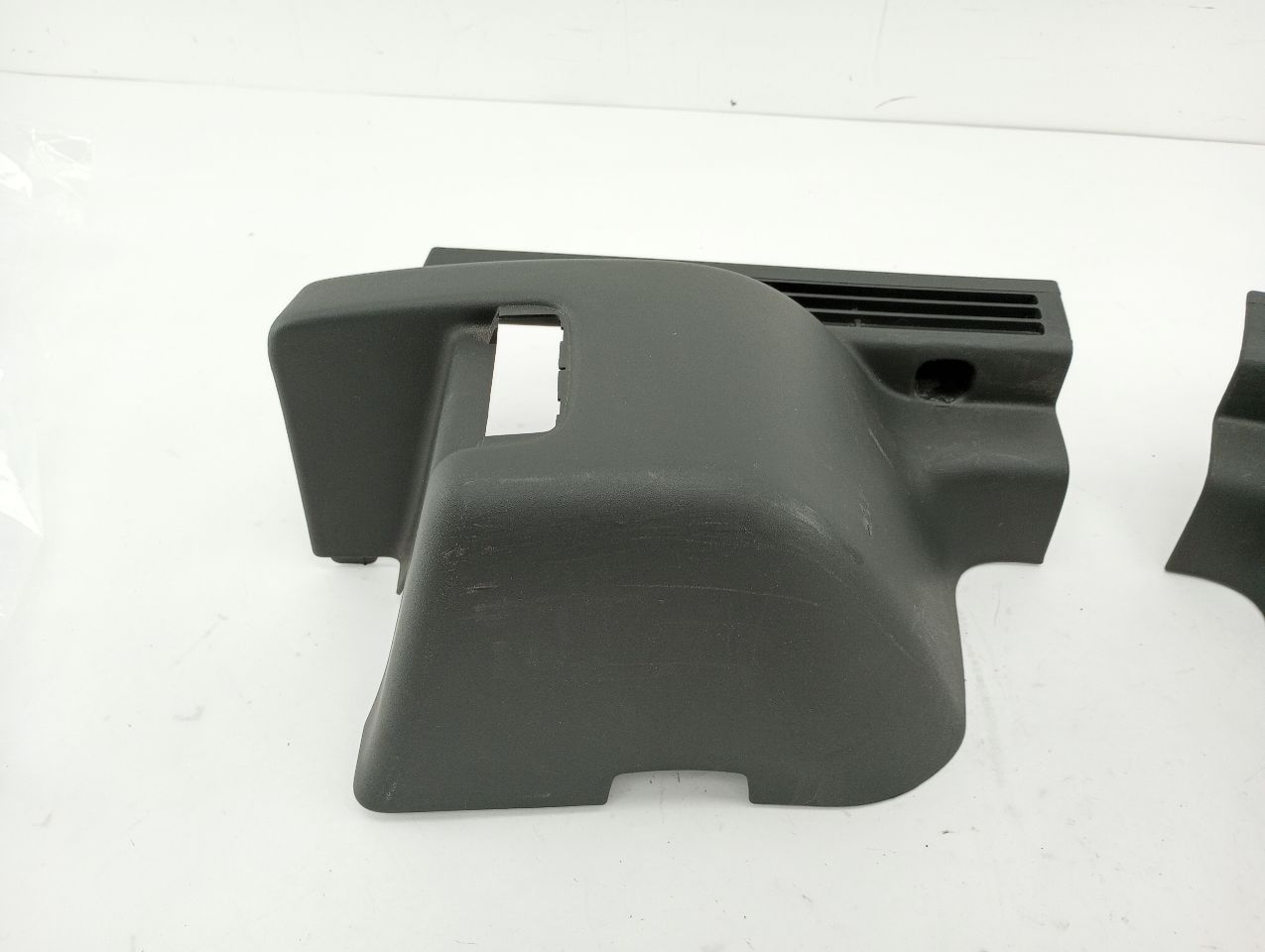 Volvo V50 Pair Of Trunk Side Trim