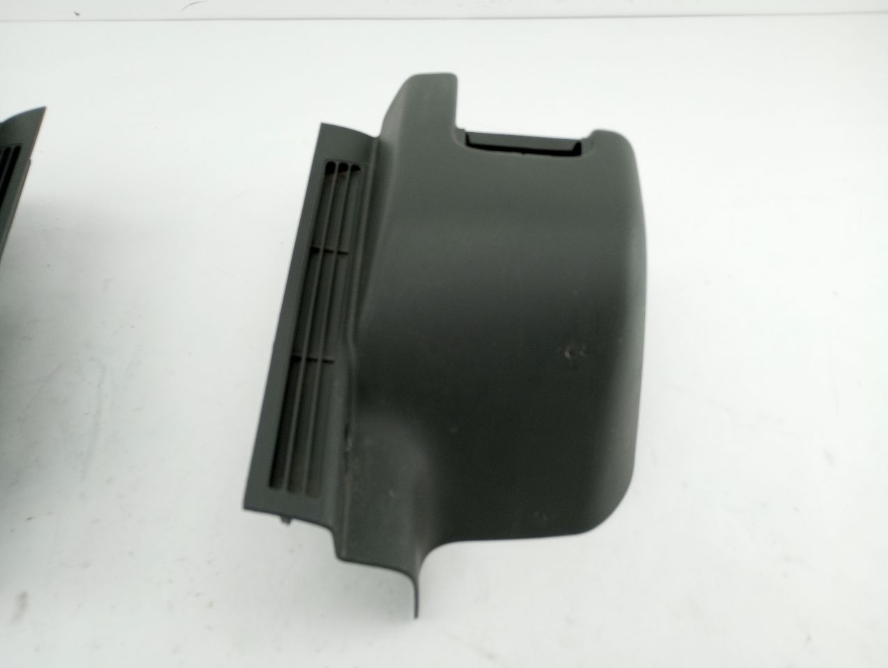 Volvo V50 Pair Of Trunk Side Trim