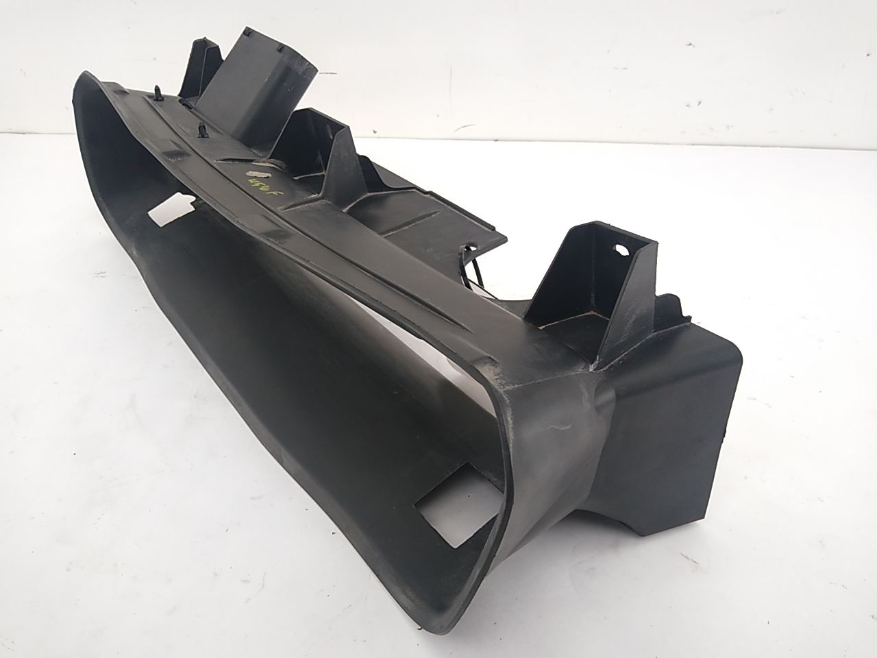 Volvo V50 Radiator Air Duct