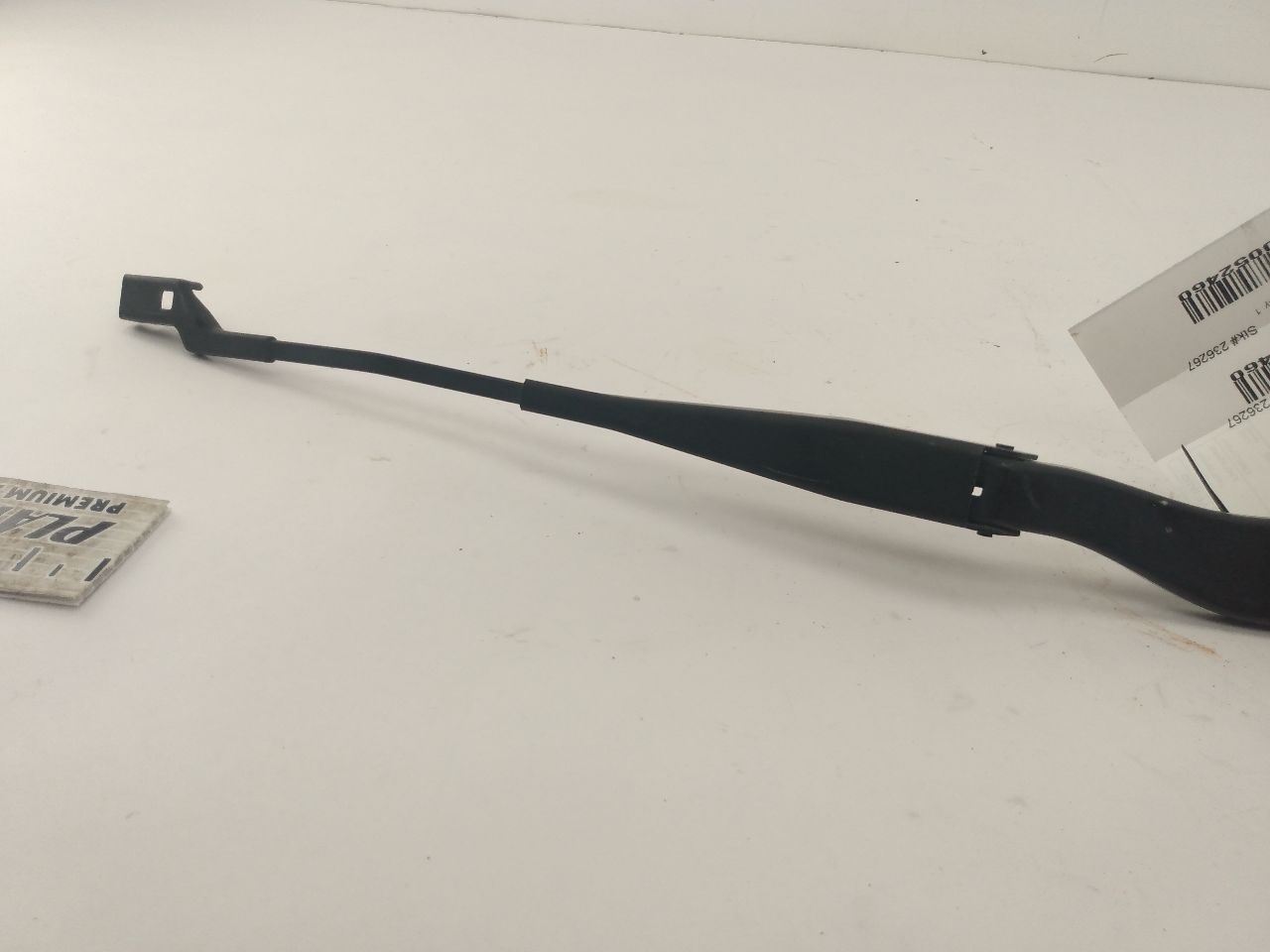 Volvo V50 Front Windshield Wiper Arms