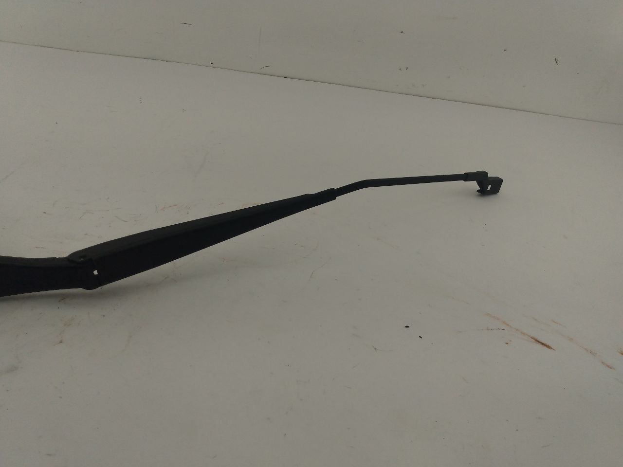 Volvo V50 Front Windshield Wiper Arms