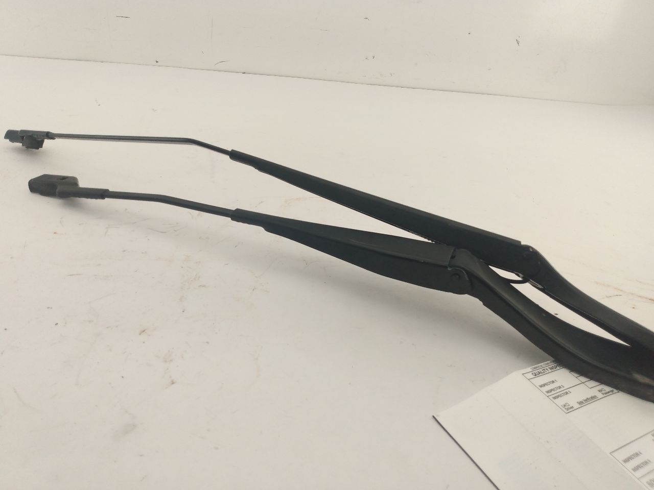 Volvo V50 Front Windshield Wiper Arms