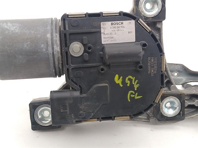 Volvo V50 Windshield Wiper Transmission And Motor