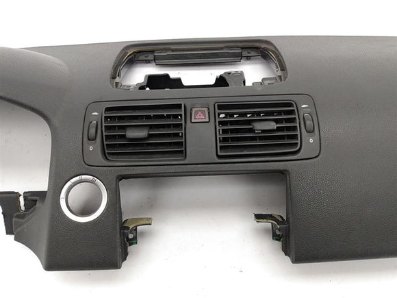 Volvo V50 Dash Panel