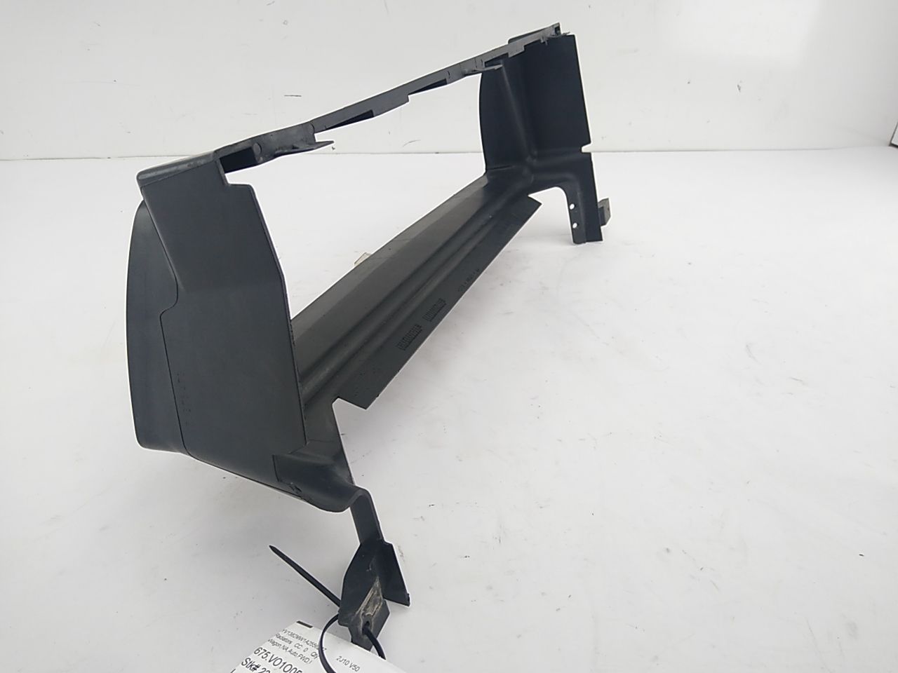 Volvo V50 Radiator Support Air Duct