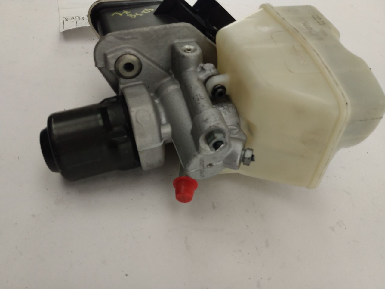 Mercedes SL550 Brake Master Cylinder