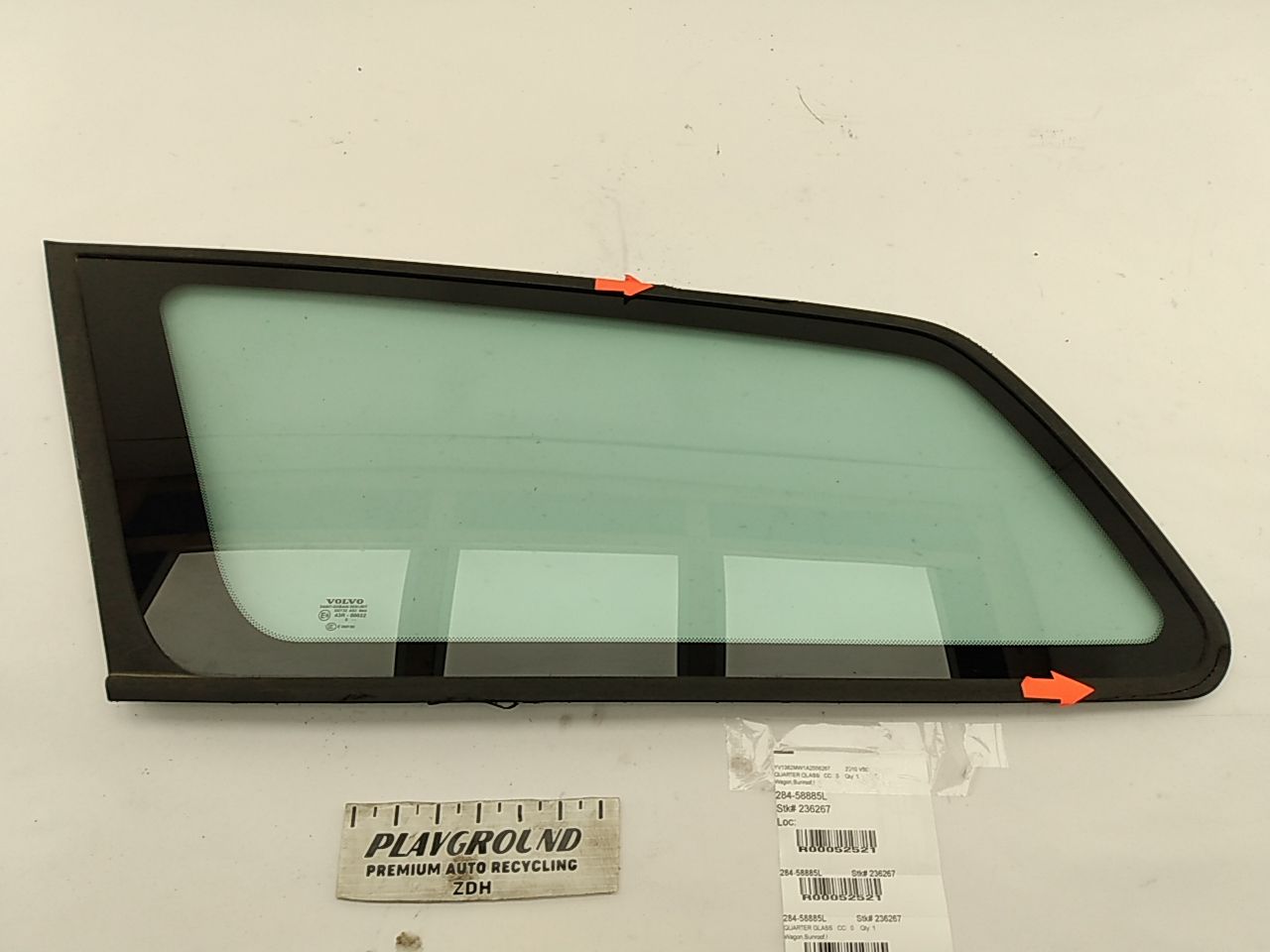 Volvo V50 Rear Left Quarter Glass