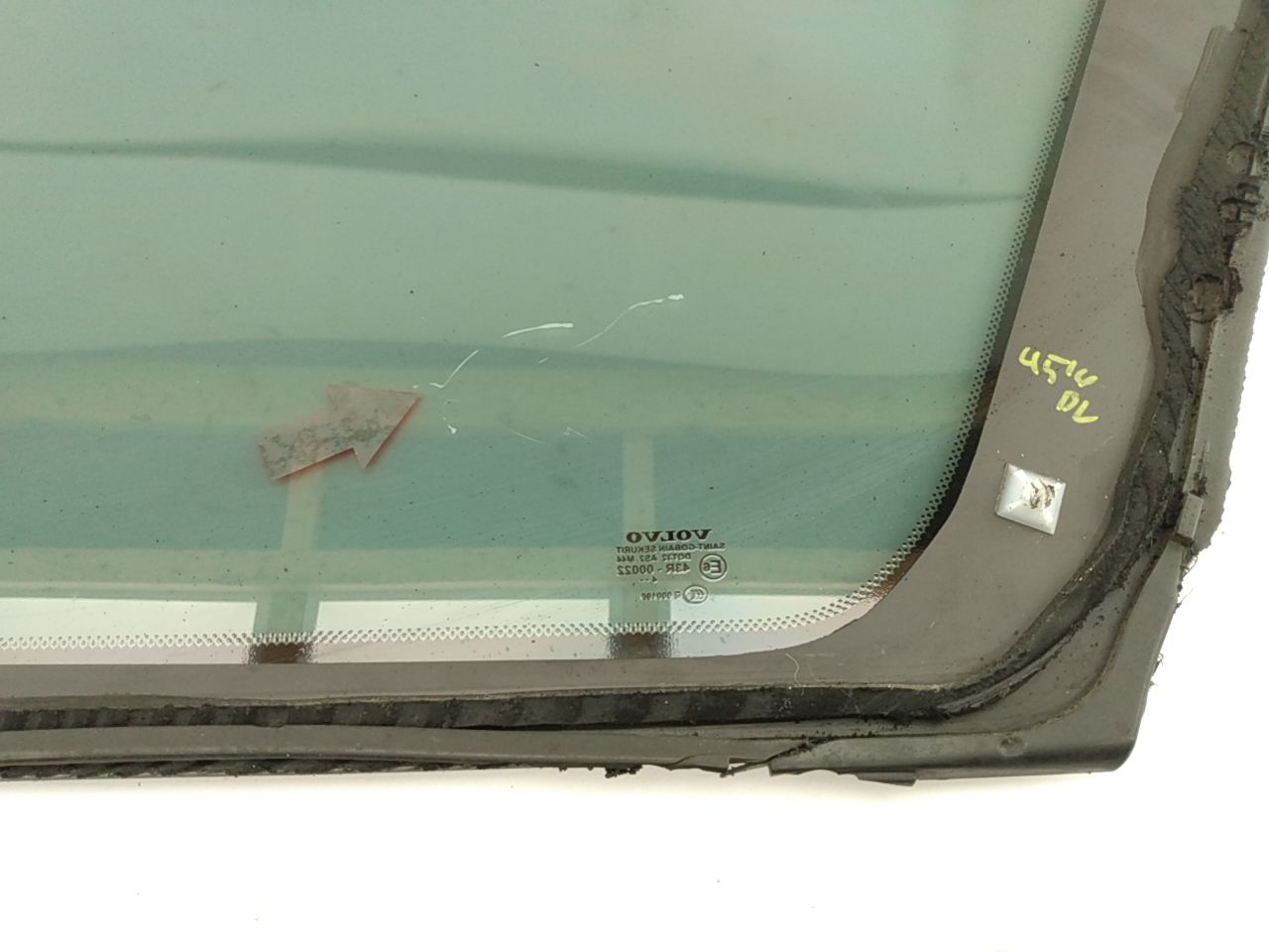 Volvo V50 Rear Right Quarter Glass