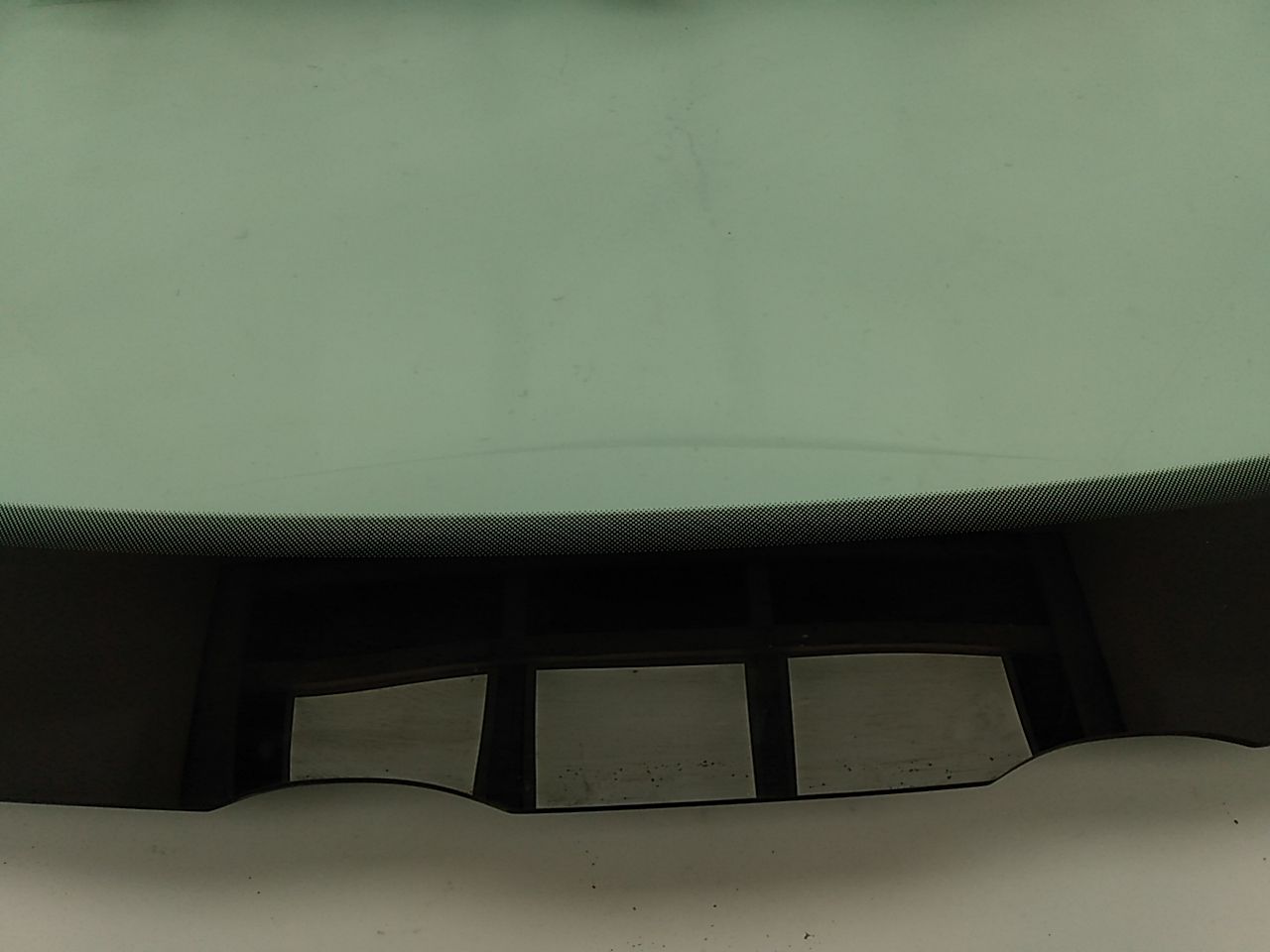 Volvo V50 Front Windshield