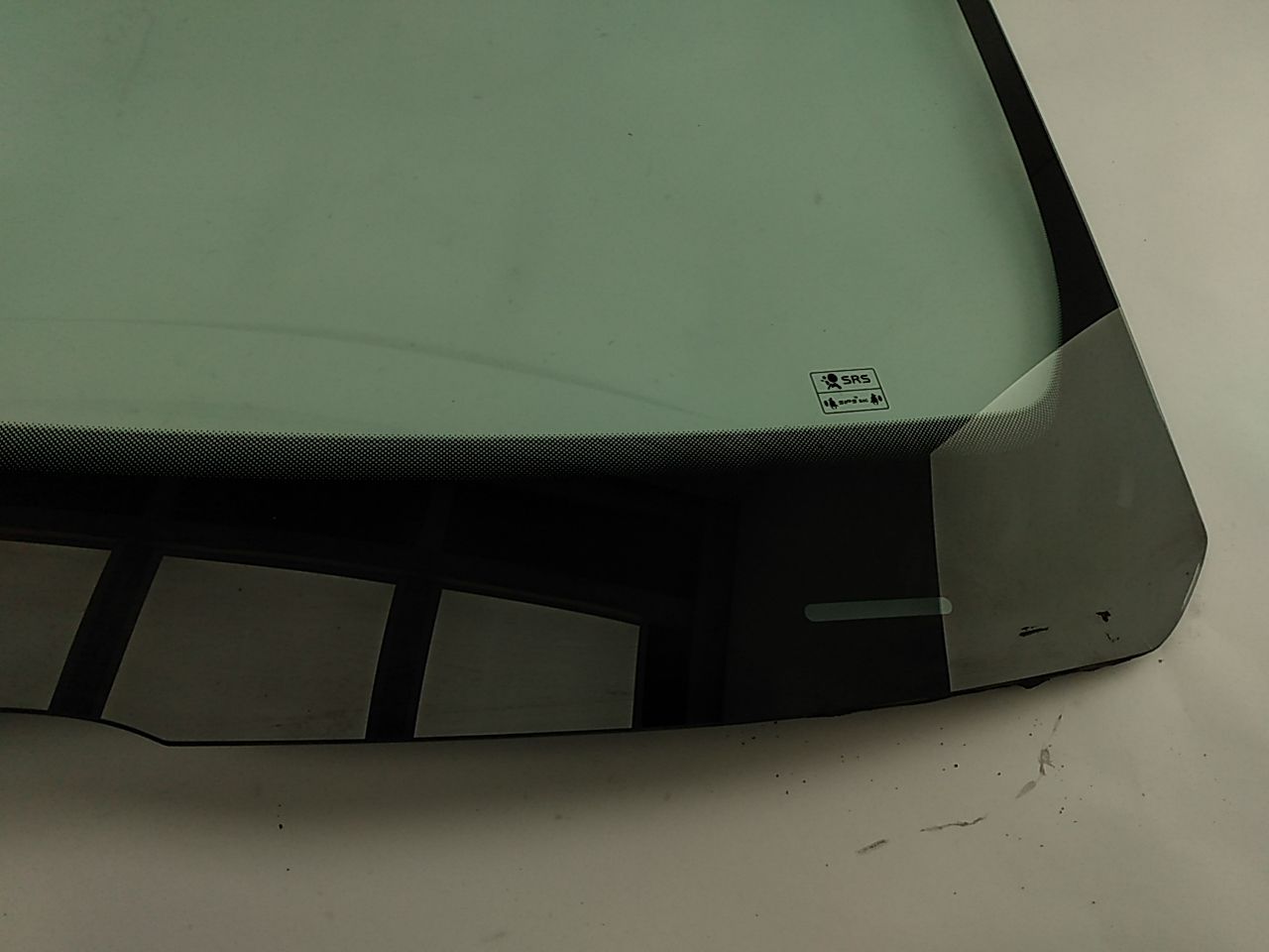 Volvo V50 Front Windshield