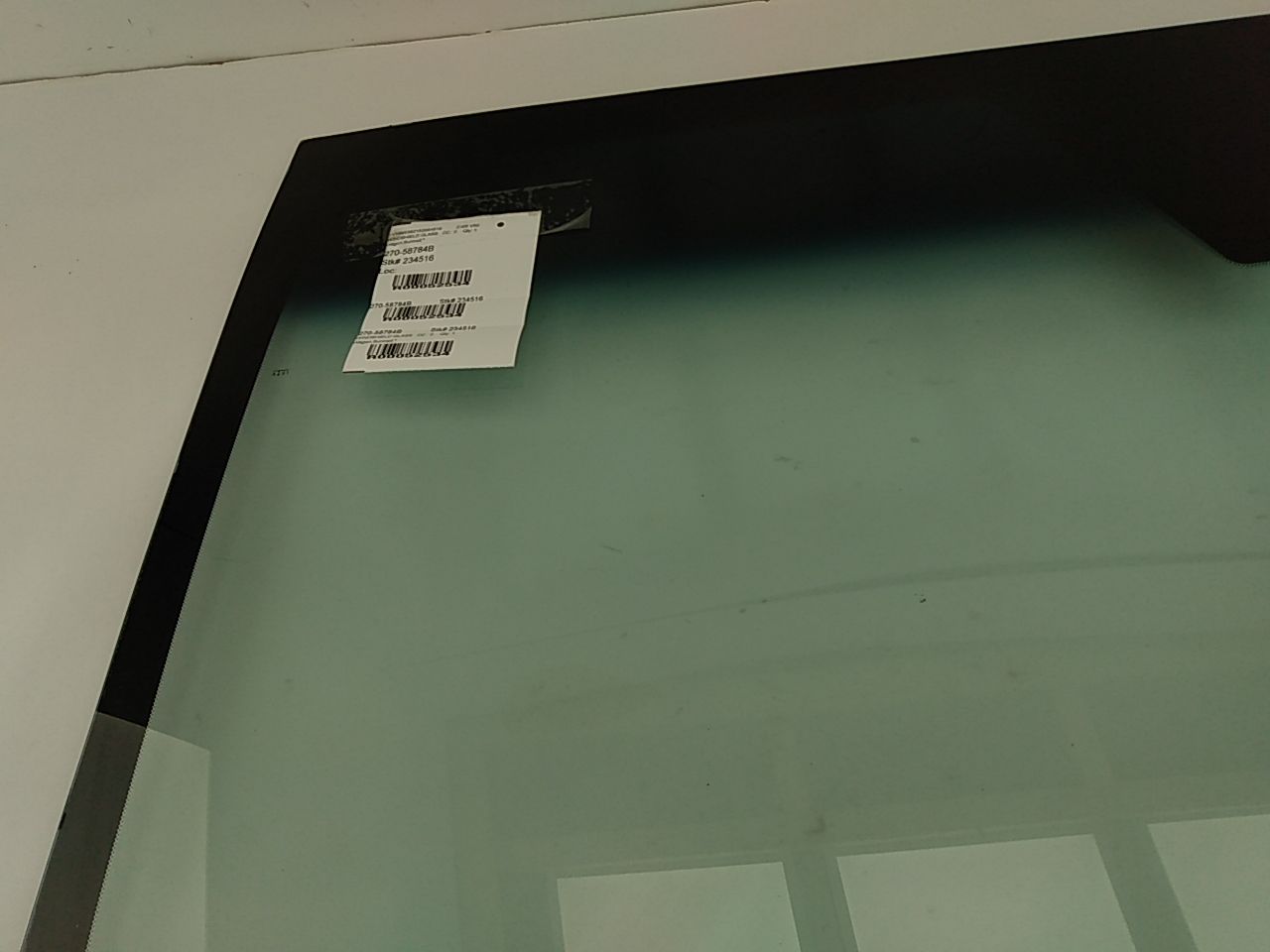 Volvo V50 Front Windshield