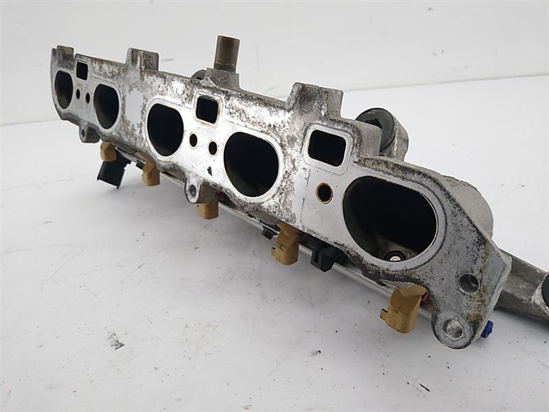 Volvo V50 Lower Intake Manifold