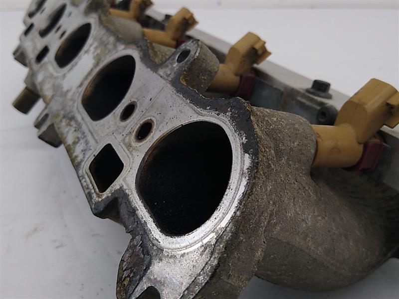 Volvo V50 Lower Intake Manifold