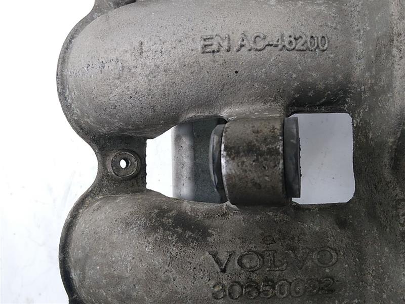 Volvo V50 Lower Intake Manifold