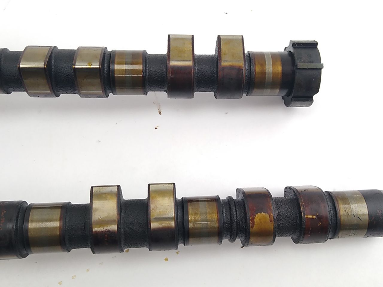 Volvo V50 Pair Of Camshafts