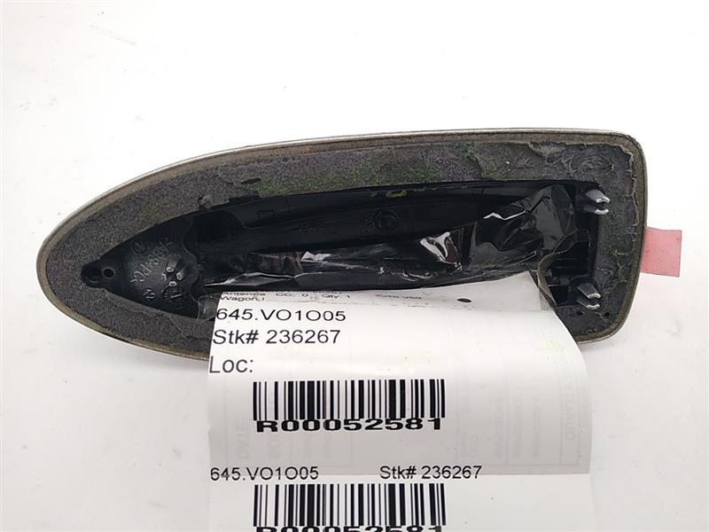 Volvo V50 Antenna Housing