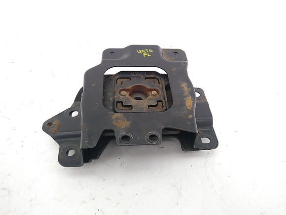 Volvo V50 Pair Of Engine Mounts