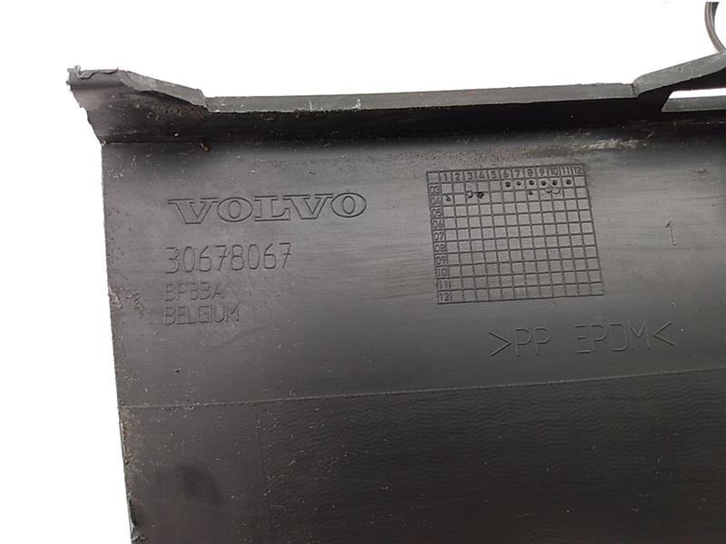 Volvo V50 Rear Bumper Step Pad