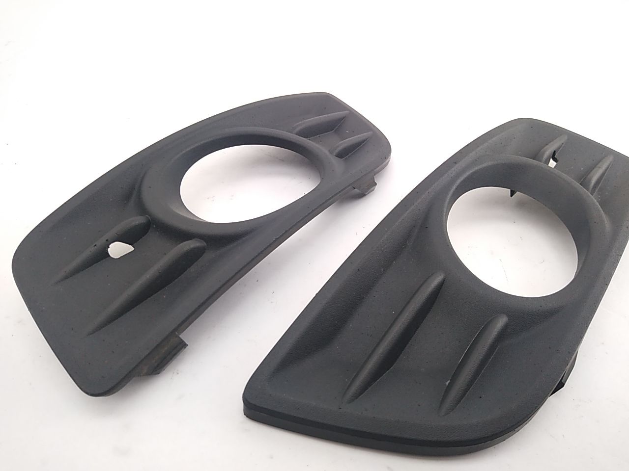 Volvo V50 Pair Of Front Bumper Fog Light Cover Trim - 0