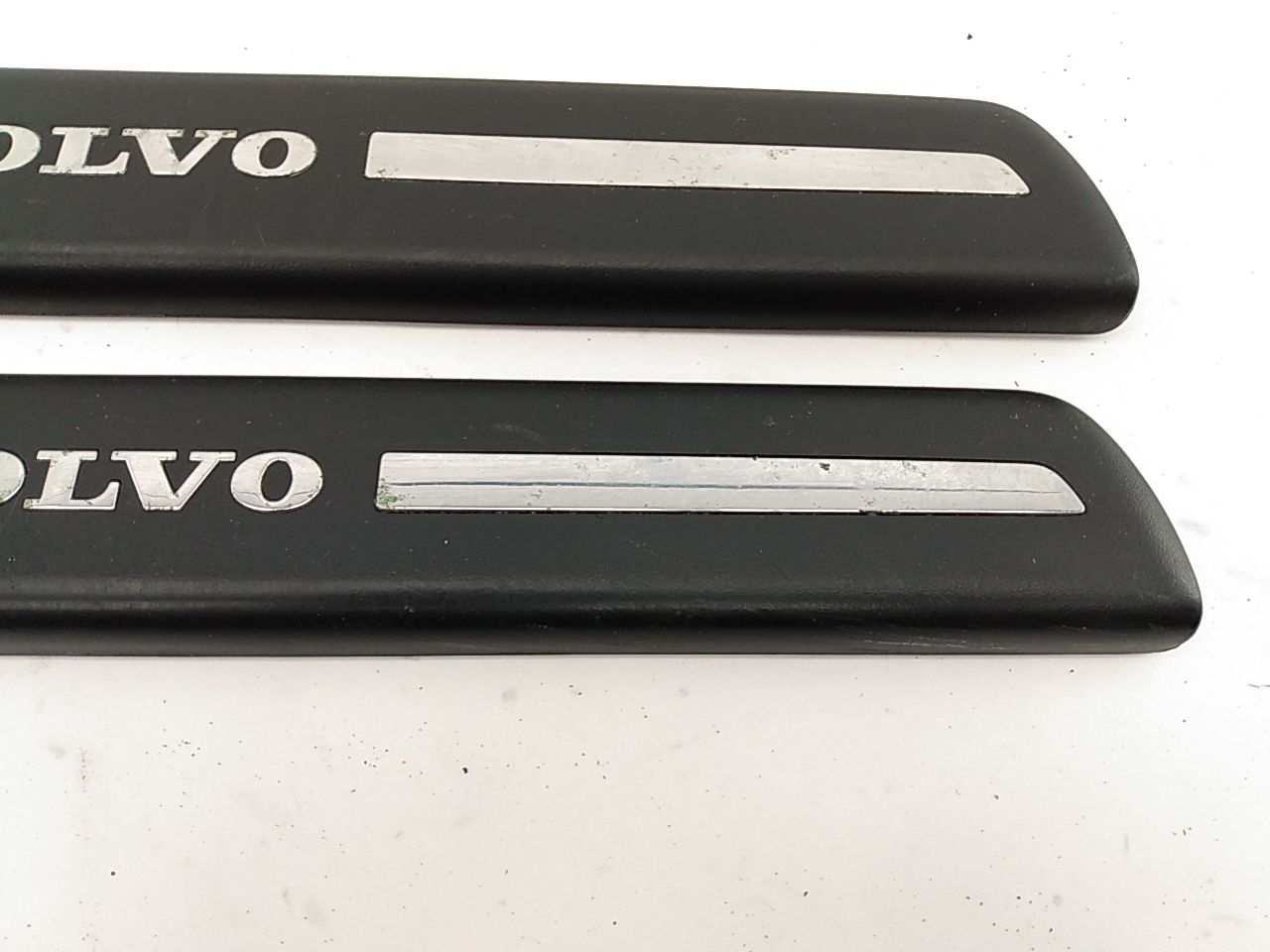 Volvo V50 Pair Of Front Door Scuff Plates