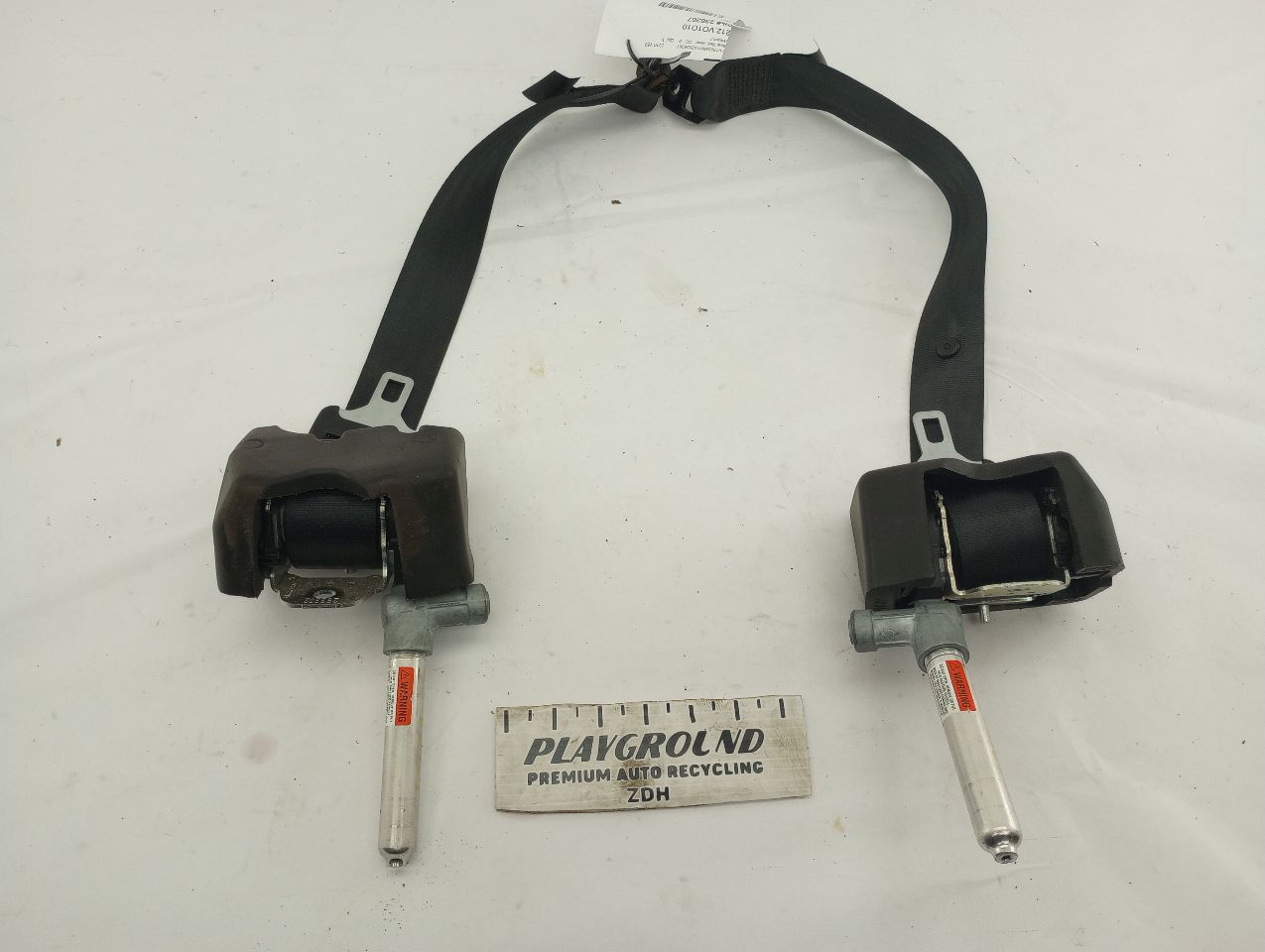 Volvo V50 Pair Of Rear Seat Belts