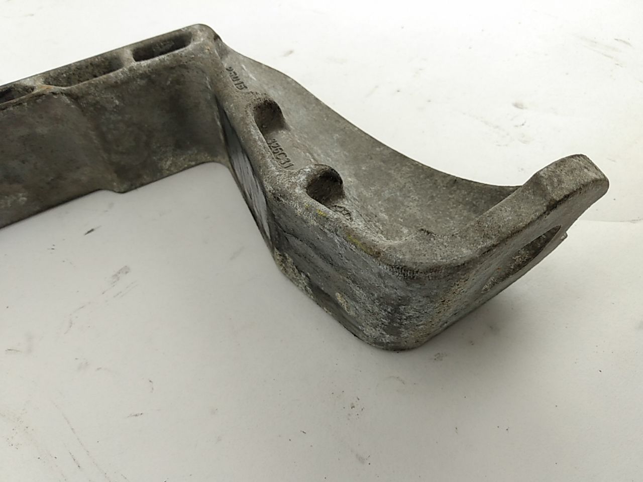 Volvo V50 Front Left Engine Mount