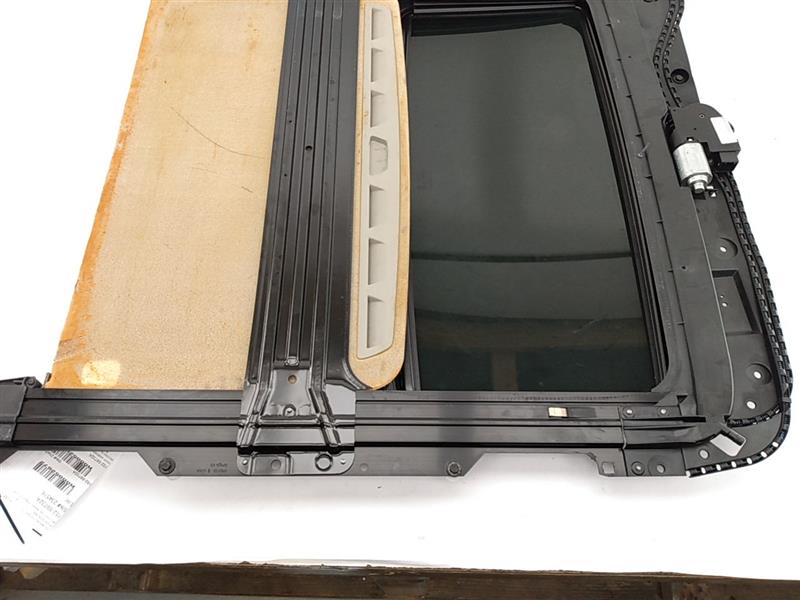 Volvo V50 Sun Roof Assembly