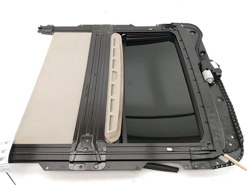 Volvo V50 Sun Roof Assembly