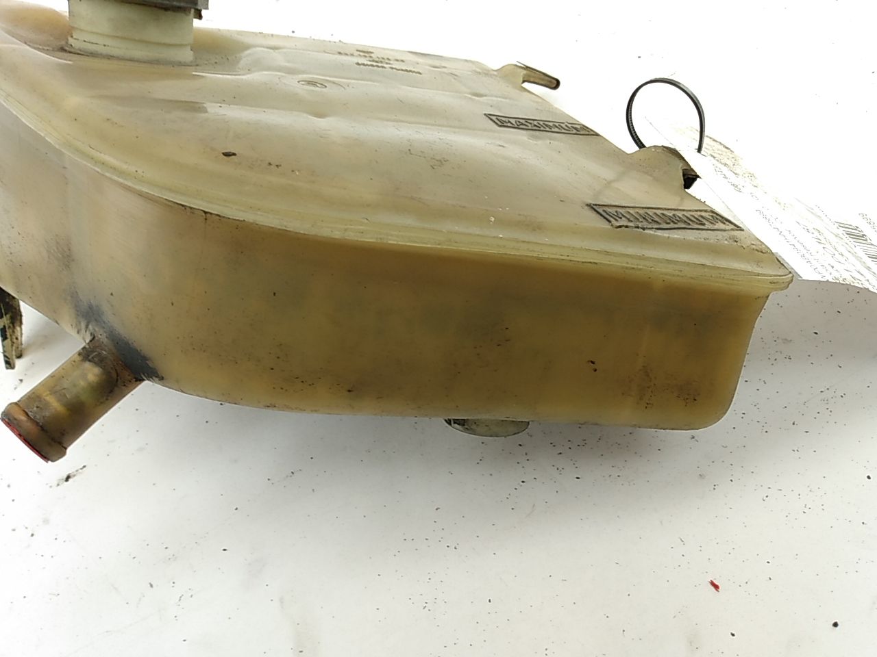 Porsche 944 Coolant Reservoir