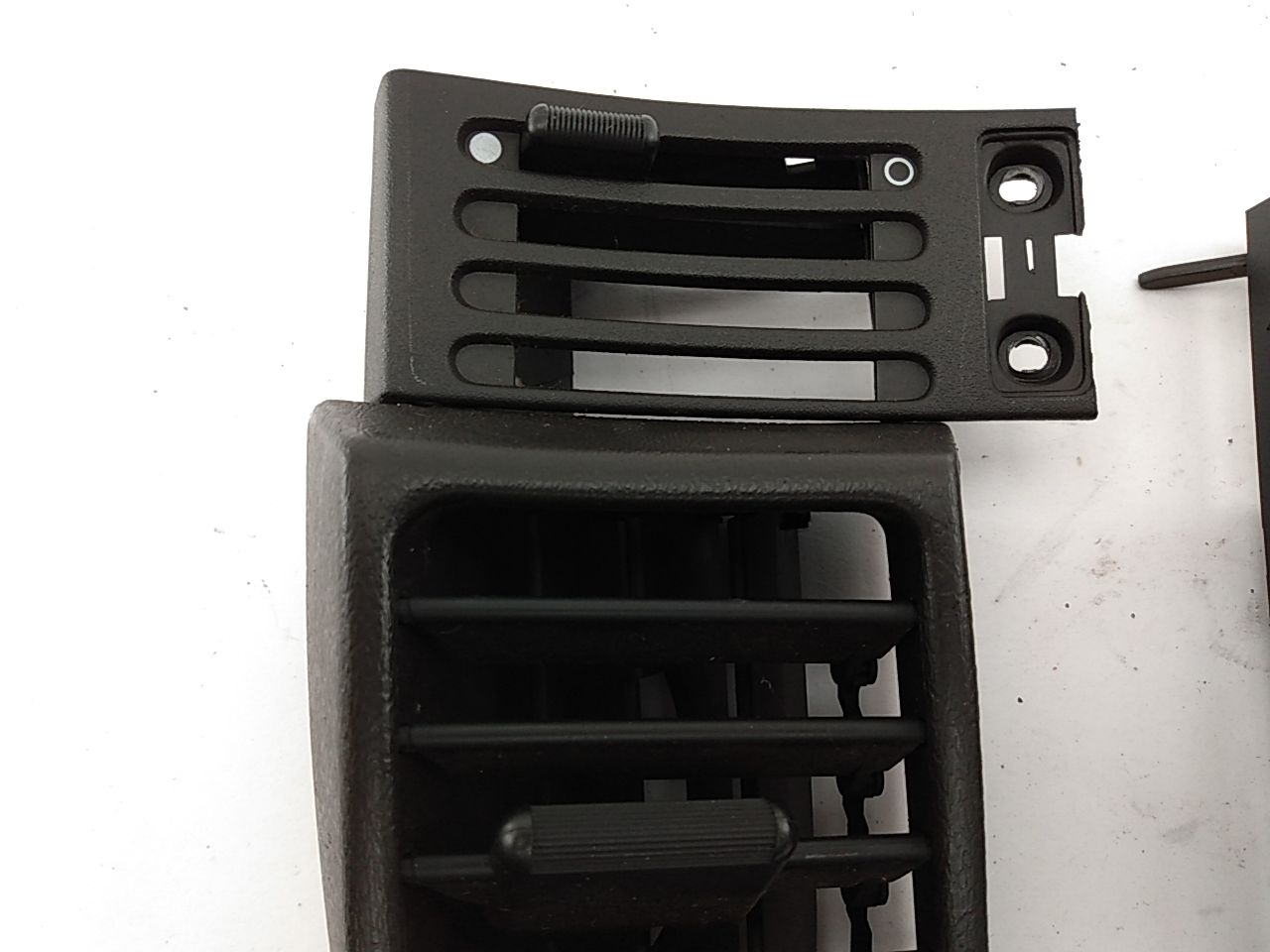 Porsche 944 Pair Of Dash Vents - 0