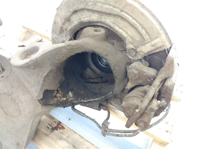 Porsche 944 Rear Axle Assembly | Playground PAR