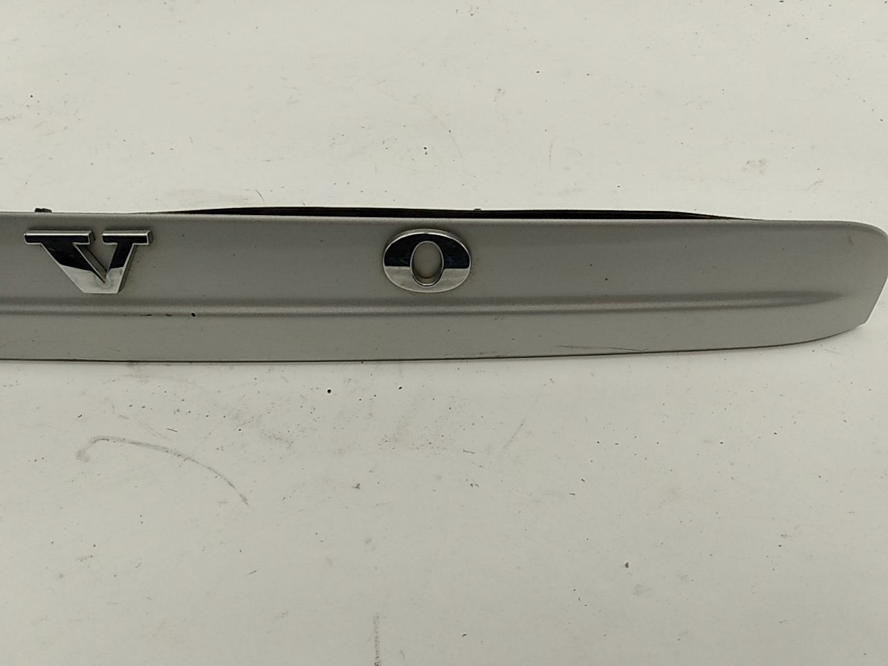 Volvo V50 License Plate Light And Trunk Latch Trim