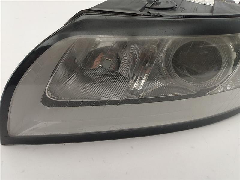 Volvo V50 Left Head Light - 0