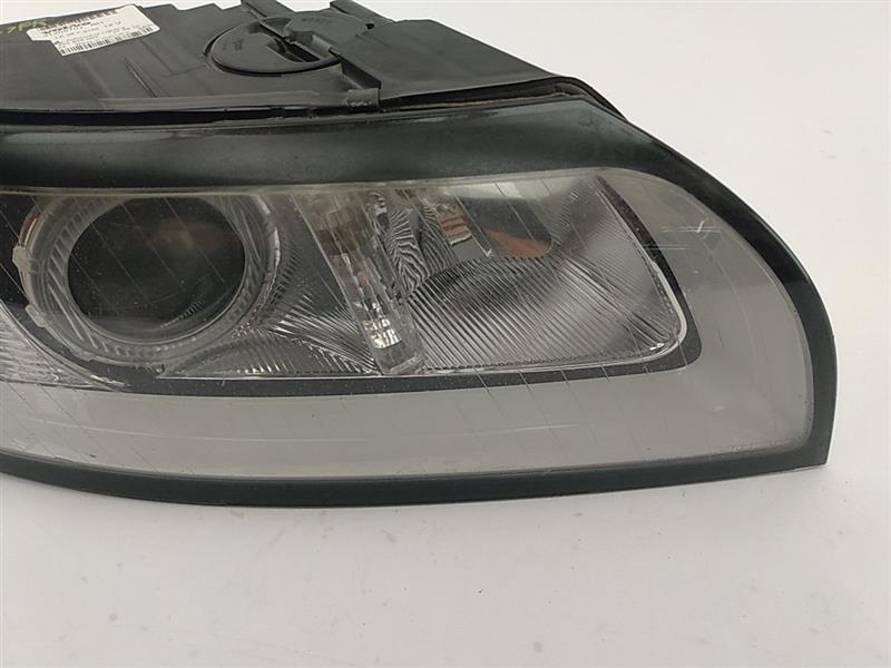 Volvo V50 Right Head Light