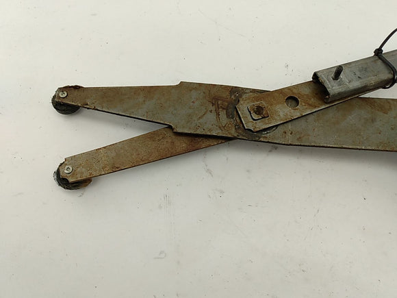 Pontiac Firebird Front Right Window Regulator