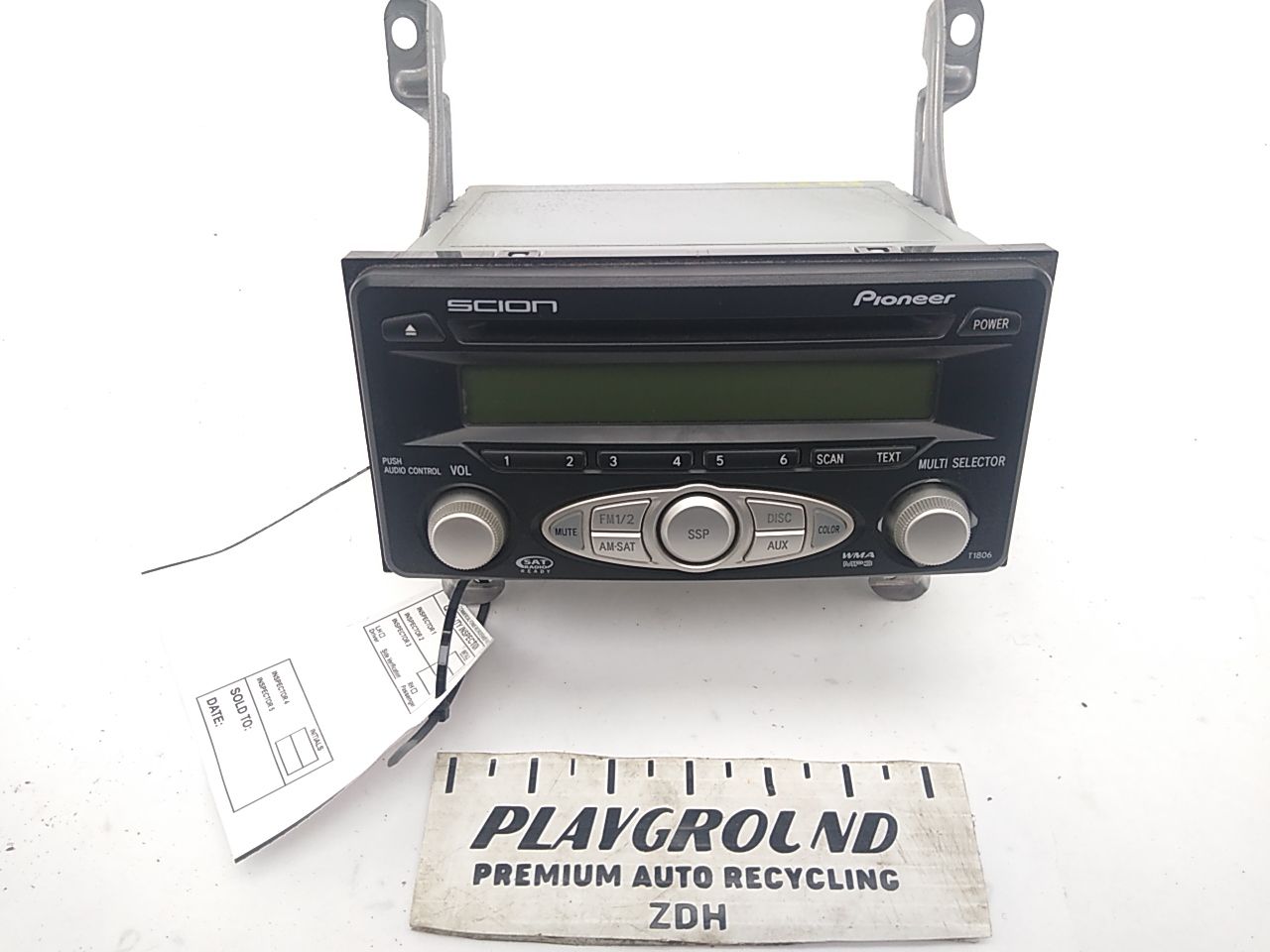 Scion TC CD Radio Player