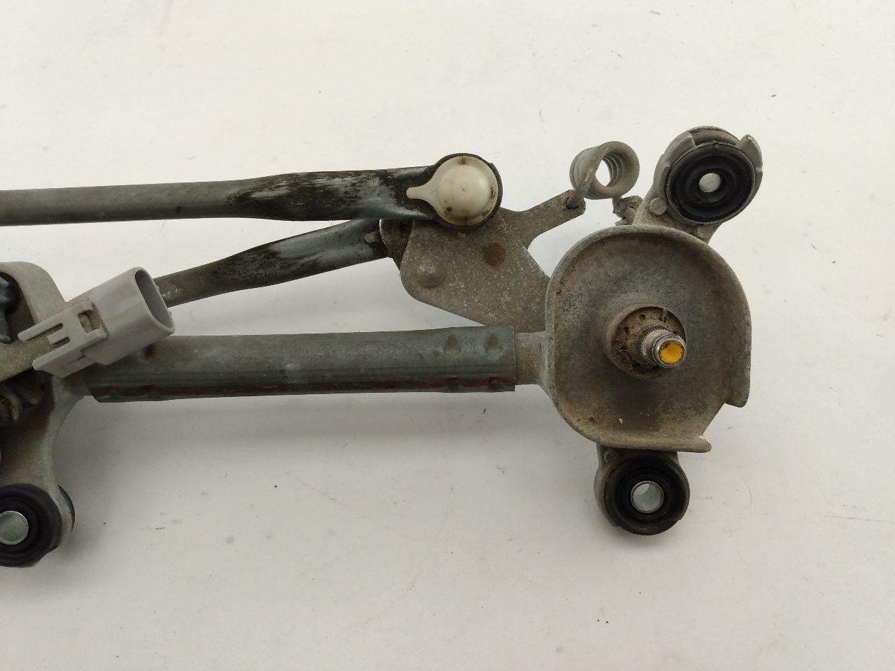 Scion TC Windshield Wiper Transmission And Motor
